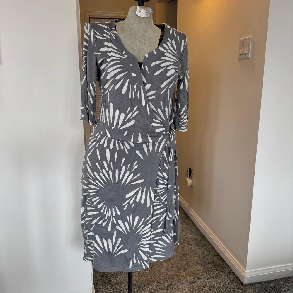 H&M Grey/white wrap dress 14